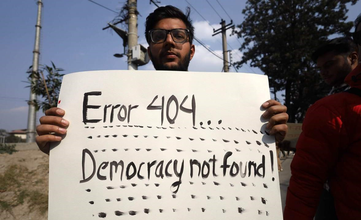 social-media-act-protest-(14)_R2dkTOM7wt.jpg